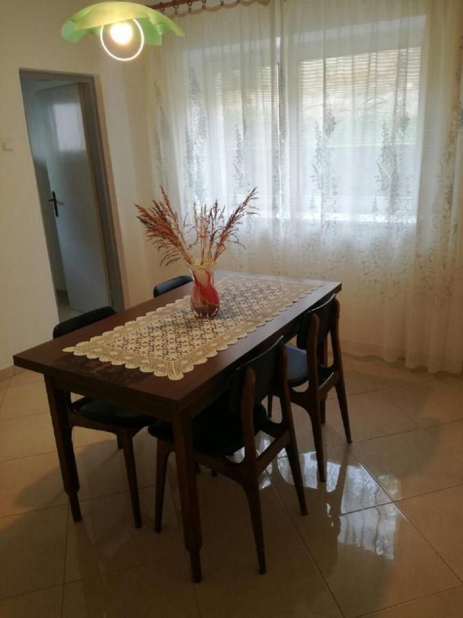 Appartement Kaka à Sveti Juraj Extérieur photo